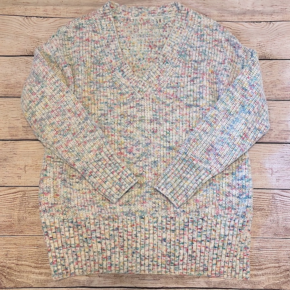 Seven7 Chunky Knit V-Neck Sweater Size Medium